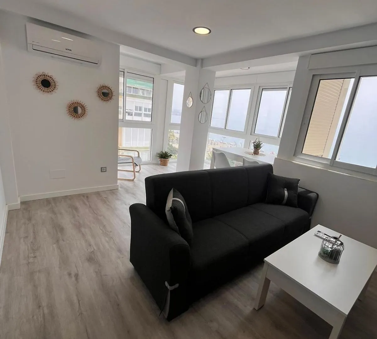 Apartment San Gerardo Vistas Al Mar - Home Rent Malaga Torre Del Mar Spanien